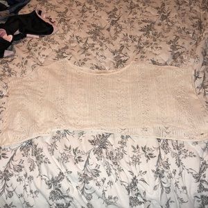 Women’s.crochet style top